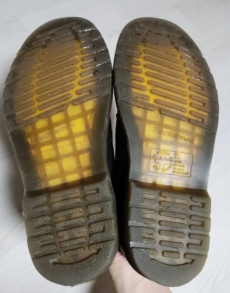 MARTENS ドクターマーチン