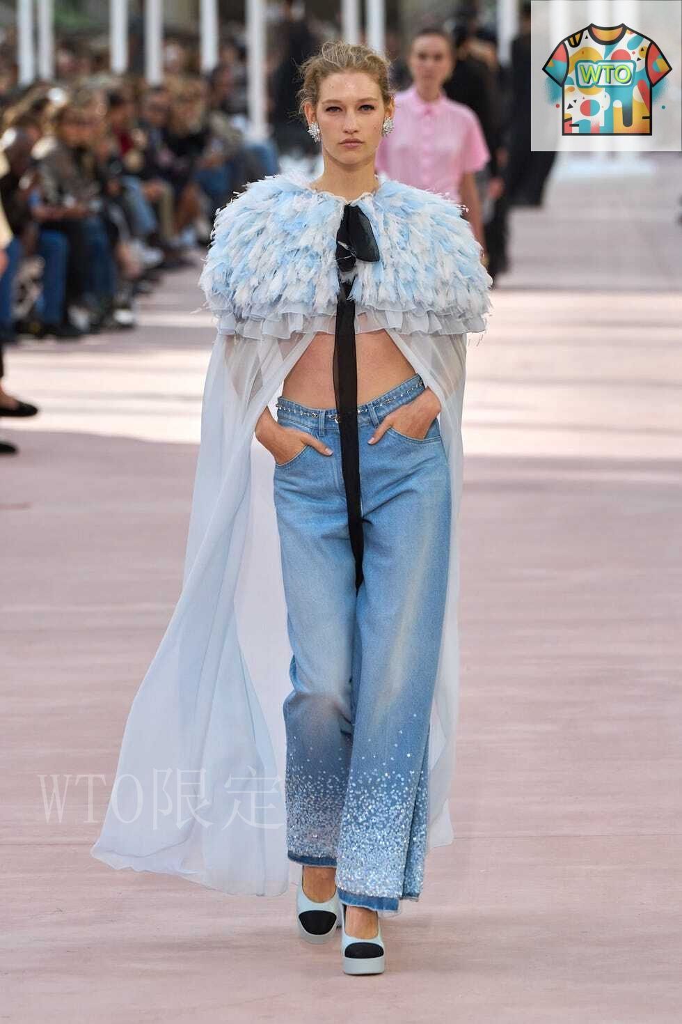 今日特価】Chanel スパンコール デニムパンツ-2 - メルカリ