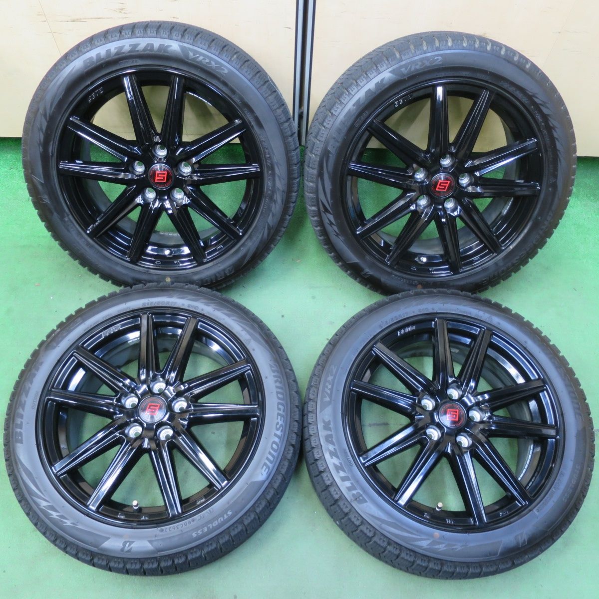 バリ溝 22年 キレイ 9.5分 スタッドレス 215|50R17 ブリヂストン ブリザック VRX2 SEIN ザイン 17インチ PCD114.3|5H 5062206イス