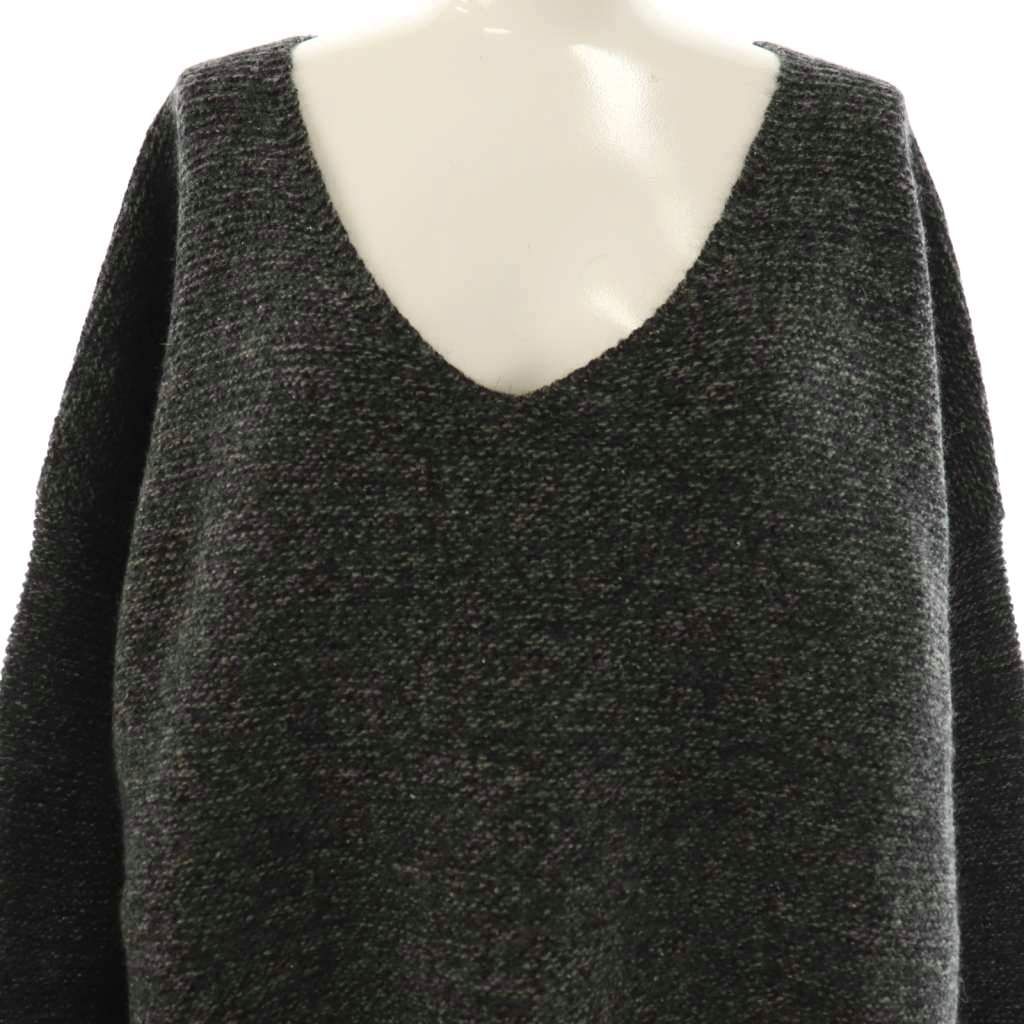ドゥーズィエムクラス⭐︎Vネックニット⭐︎ Deuxieme Classe（ドゥーズィエムクラス）の「Code Lily Vネック
