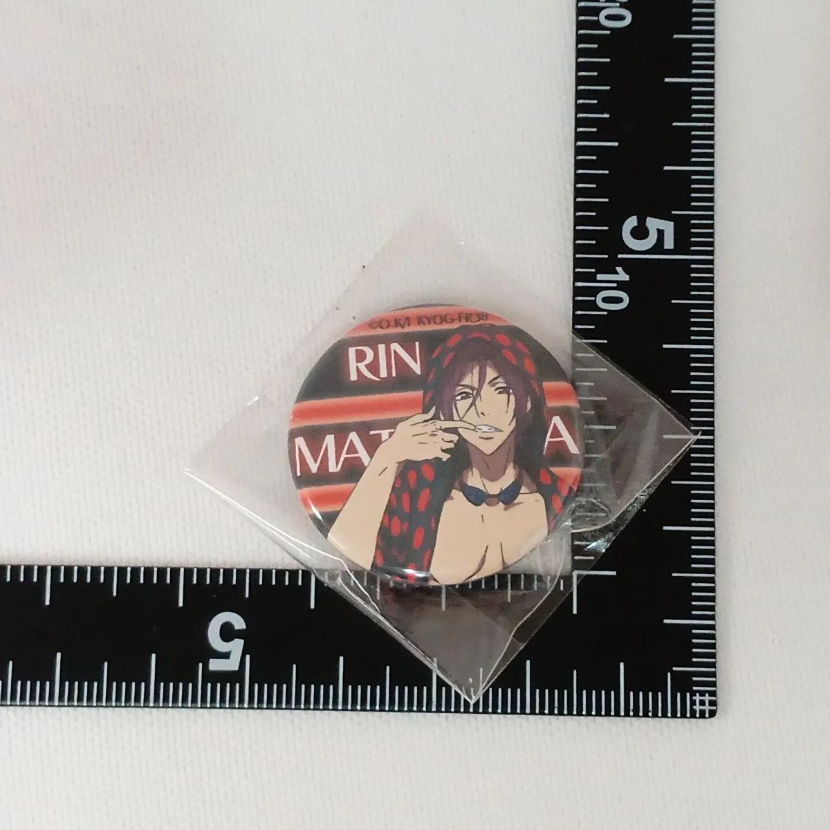 Free! 松岡凛 京アニショップ 限定 缶バッジ - メルカリ