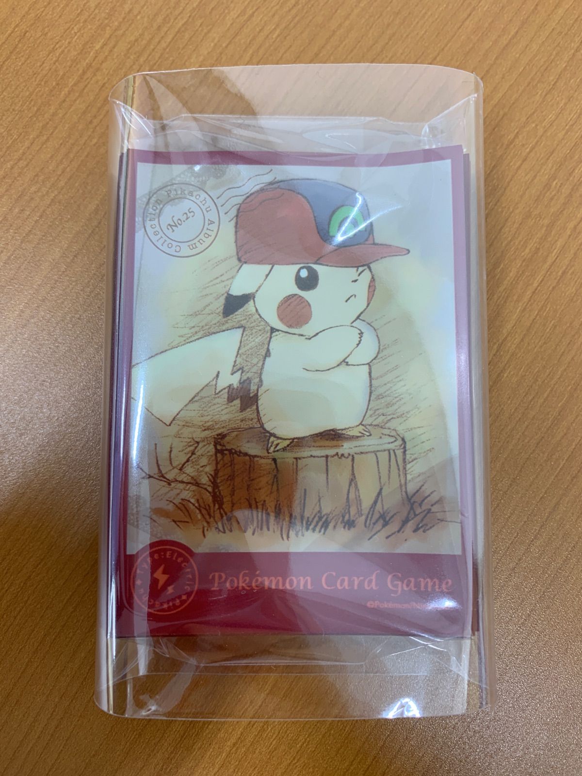 状態A ぼうしをかぶったピカチュウ ホウエン デッキシールド