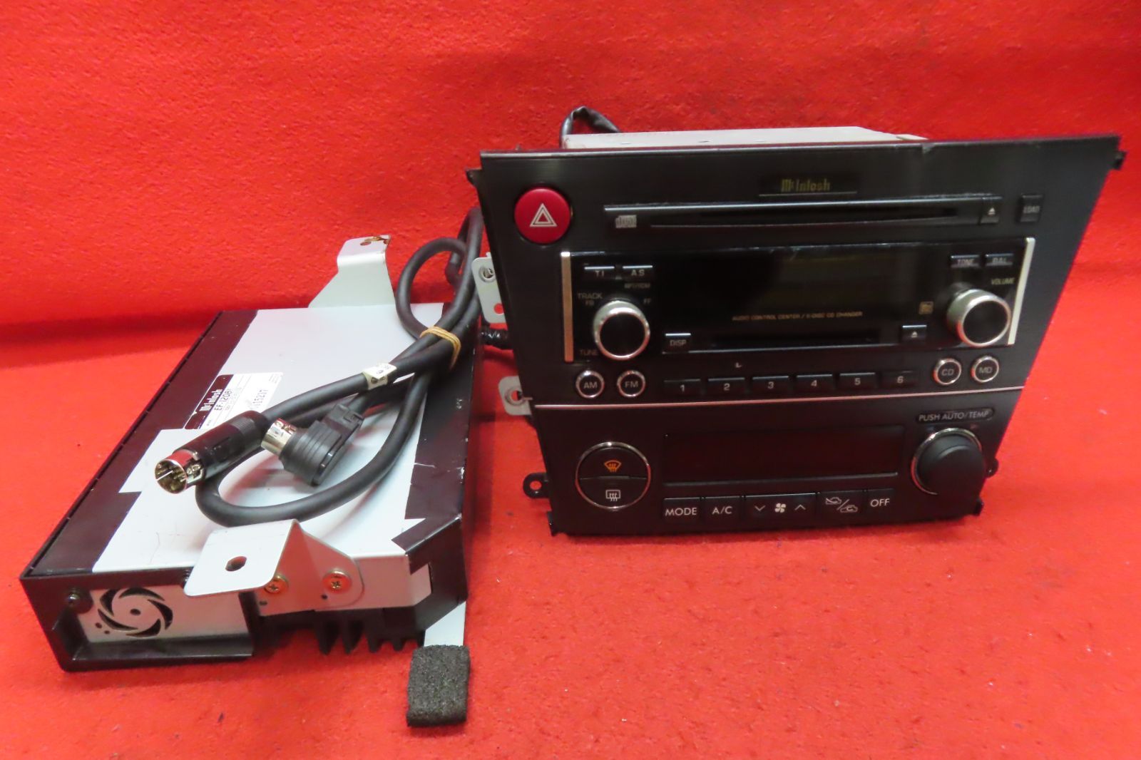 CS2102 付 スバル純正 レガシィ 前期 BL5 BP5 BP9 BPE マッキントッシュ PF-40621 EF-12081 CD MDデッキ オーディオ プレーヤー BRIGHTFACE_UK