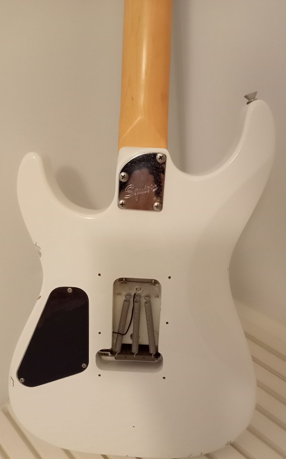 Squier by Fender STG-36F ホワイト ジャンク - メディアオフ - メルカリ