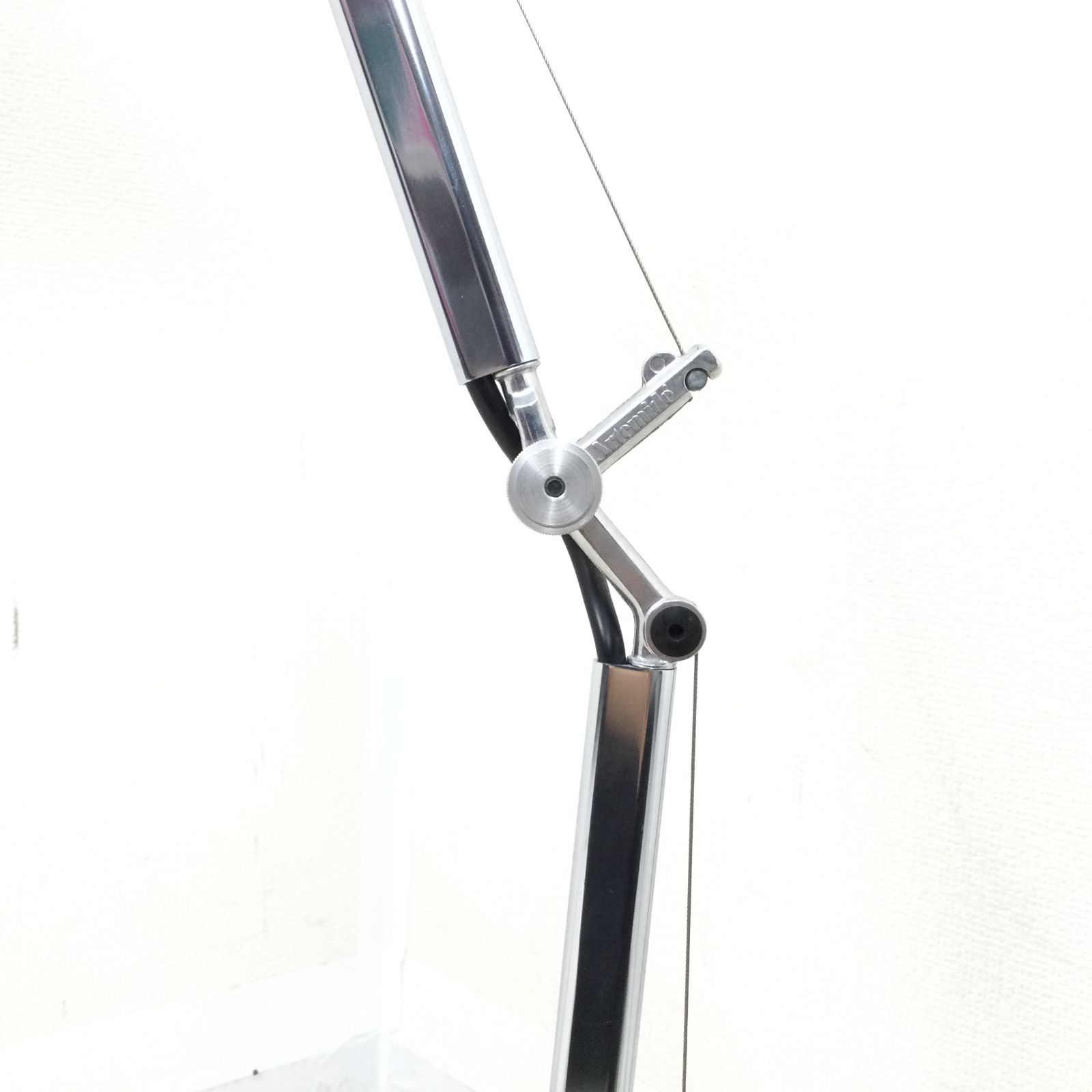 アルテミデ TOLOMEO