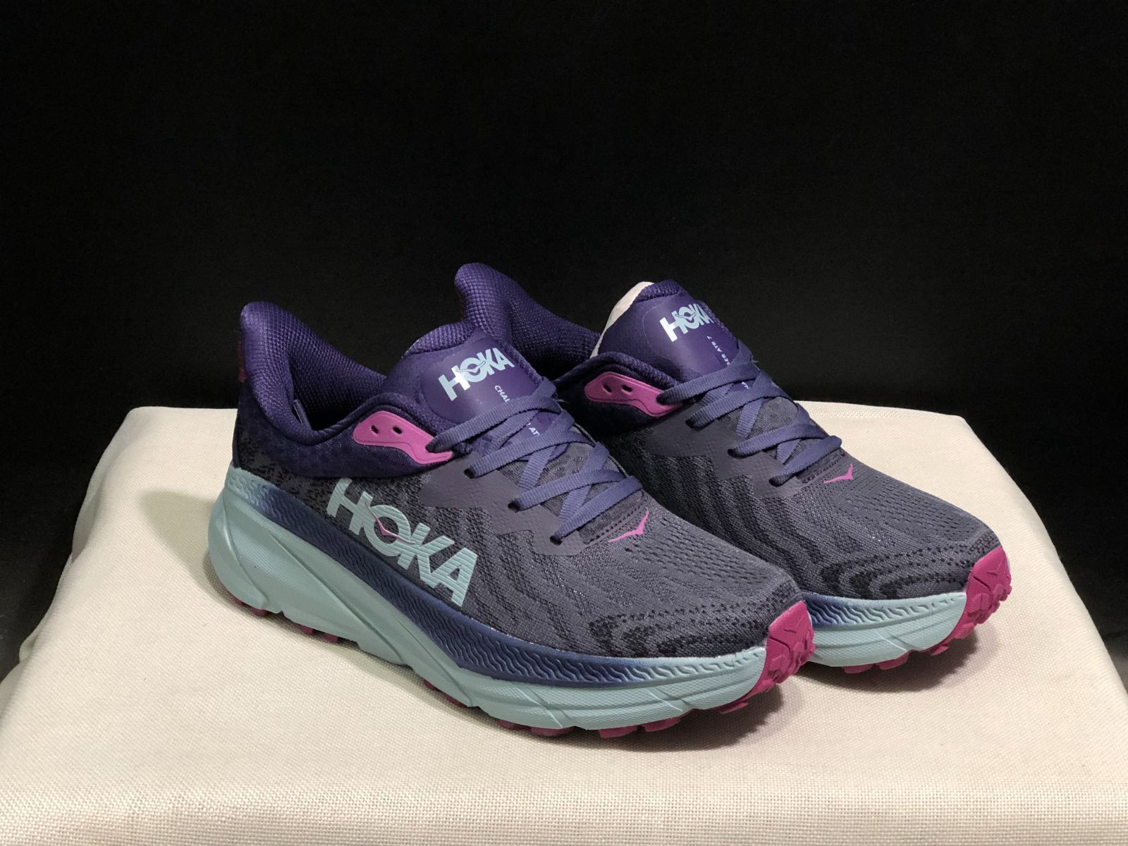 新品 [ホカオネオネ] HOKA トレイルランニングシューズ チャレンジャー ATR7 男女兼用 Challenger ATR 7 スニーカー ...