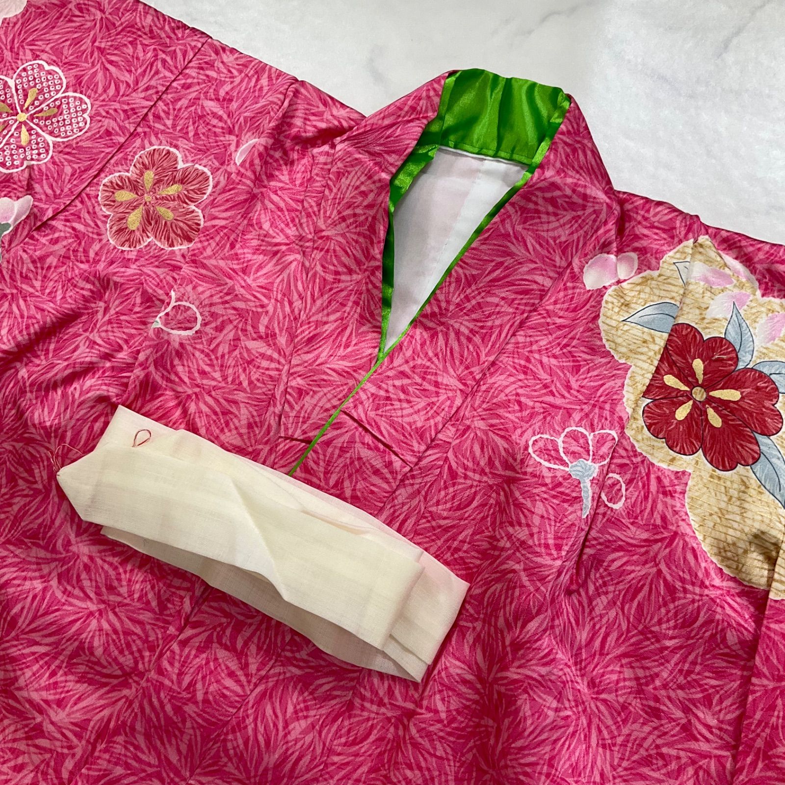 one◆♥同然◆7歳用◆子供着物◆正絹◆長襦袢◆2点セット◆重ね衿◆金糸◆長襦袢仕付け糸付◆七五三◆ピンク◆裄53肩丈132◆七五三お詣り女の子着物こどものひお正月卒業式十三詣り◆G37