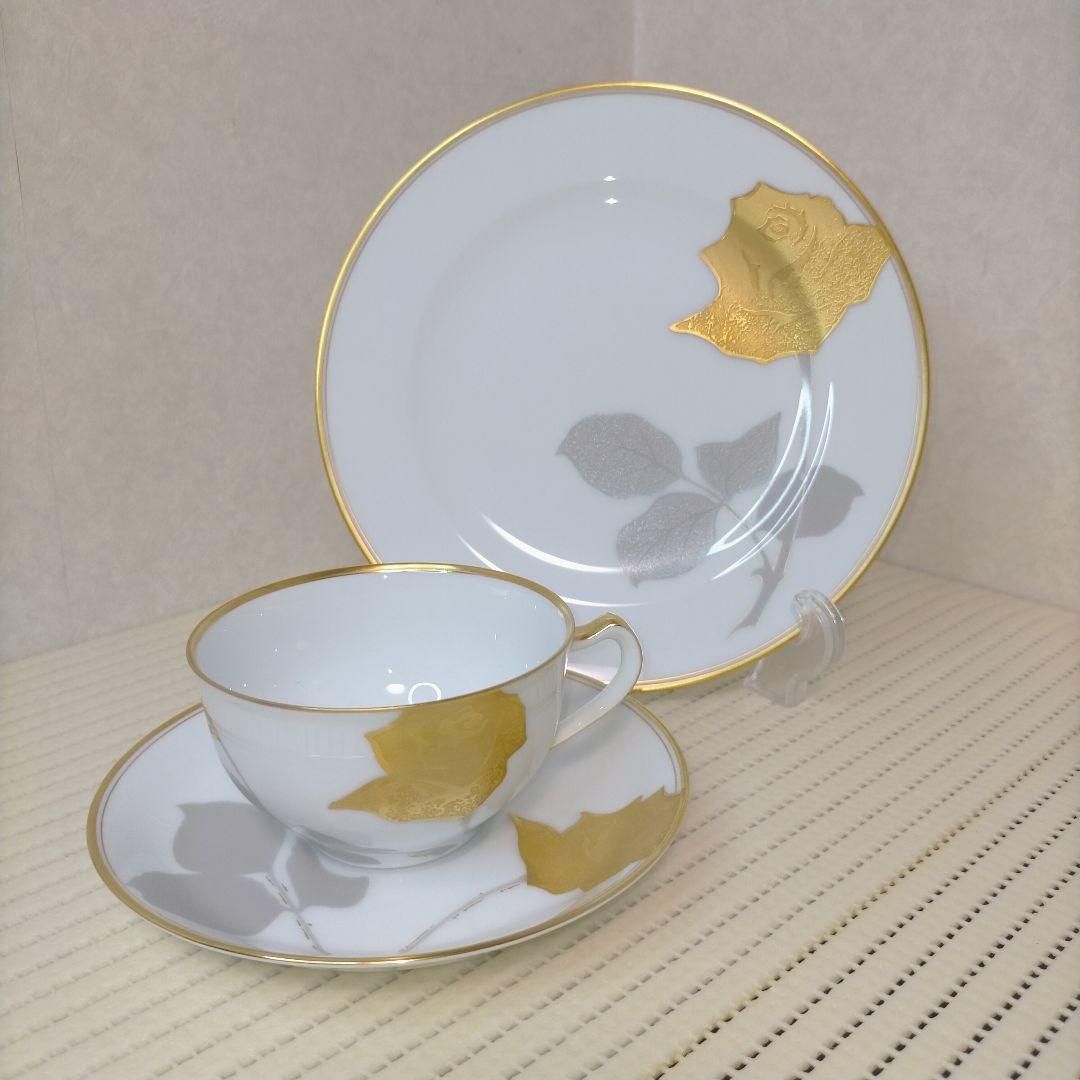 大倉陶園 金蝕バラ カップ＆ソーサー デザート皿 20cm トリオ プレート 大倉陶園 金蝕バラ カップ＆ソーサー デザート皿 20cm トリオ - メルカリ