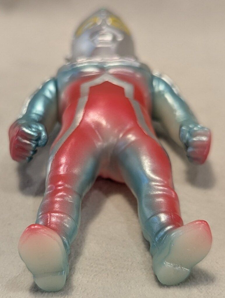 ウルトラマン MAXTOY ミニソフビ怪獣倉庫シリーズ 蓄光成型 MAXTOY ミニソフビ怪獣倉庫シリーズ ウルトラセブン 蓄光成型/銀