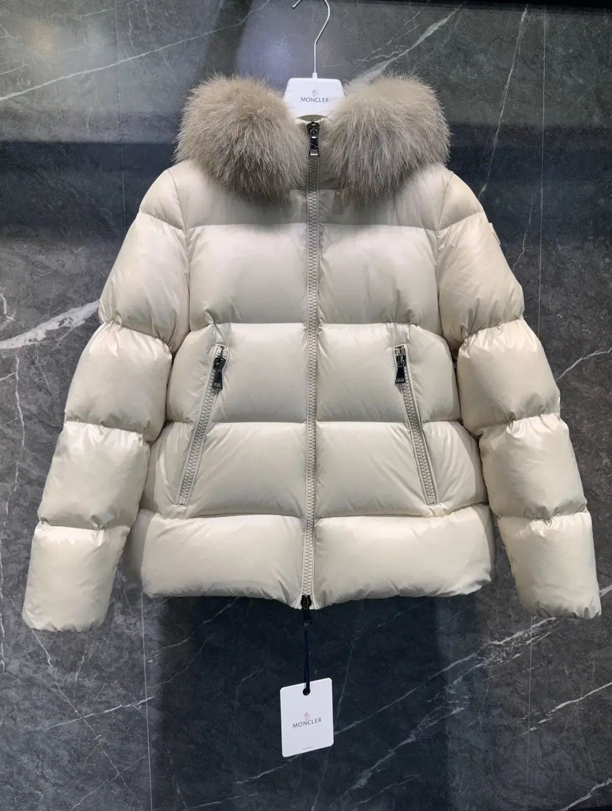 MONCLER モンクレール レディース カジュアル ロゴ フード ダウン