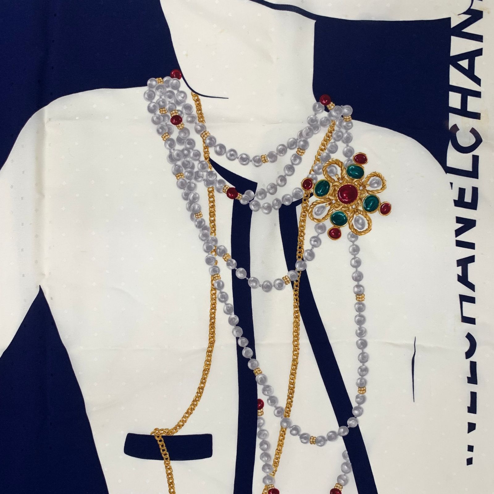 CHANEL シャネル ヴィンテージ マドモアゼル ビジュー スカーフ 大判 CHANEL シャネル ヴィンテージ マドモアゼル ビジュー シルク