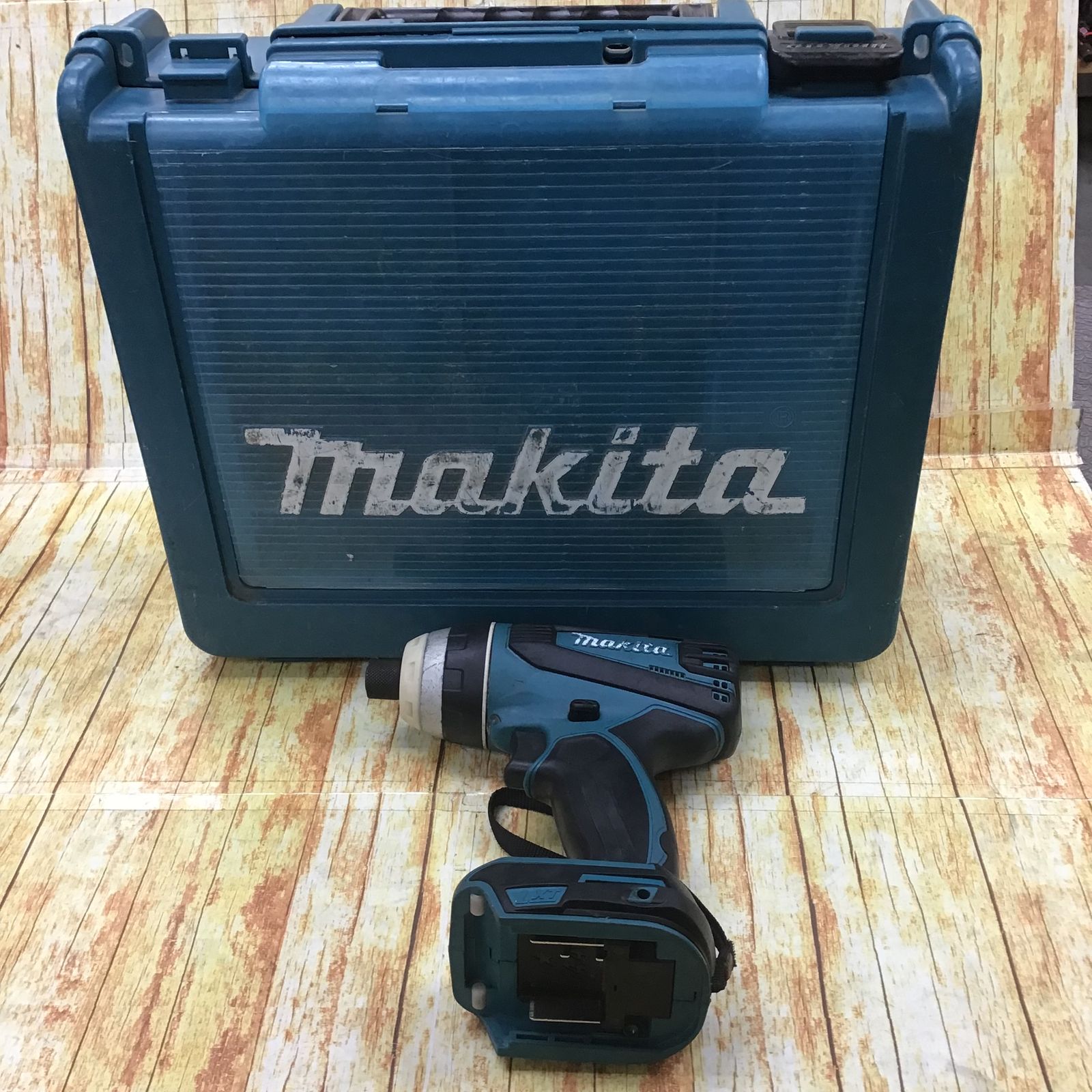 ☆マキタ(makita) コードレス4モードインパクトドライバー TP131DZ