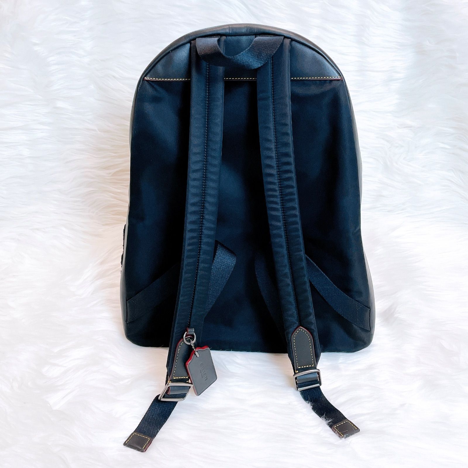 完売品✨コーチ　ディズニー　ミッキー パッチ バックパック　リュック　レザー　黒 完売品 極稀少 コーチ ディズニー ミッキー パッチ バックパック