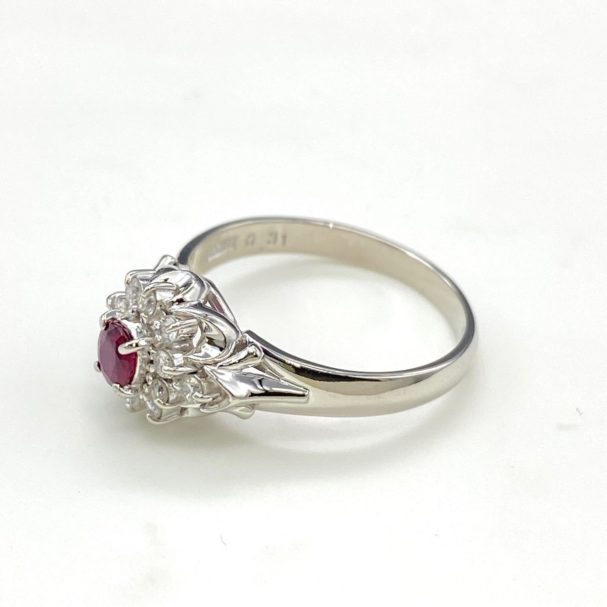 ルビー デザインリング プラチナ 指輪 メレダイヤ リング 14.5号 Pt900 ルビー メレダイヤ レディース