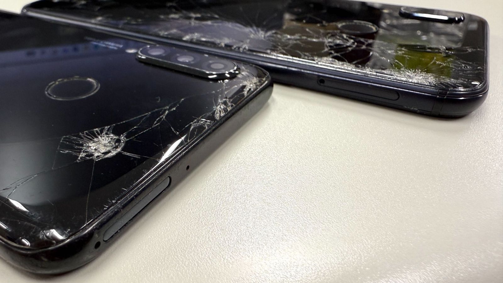 訳アリ品」HUAWEI P20/P30 lite スマホ2台 セット ブラック画面割れ