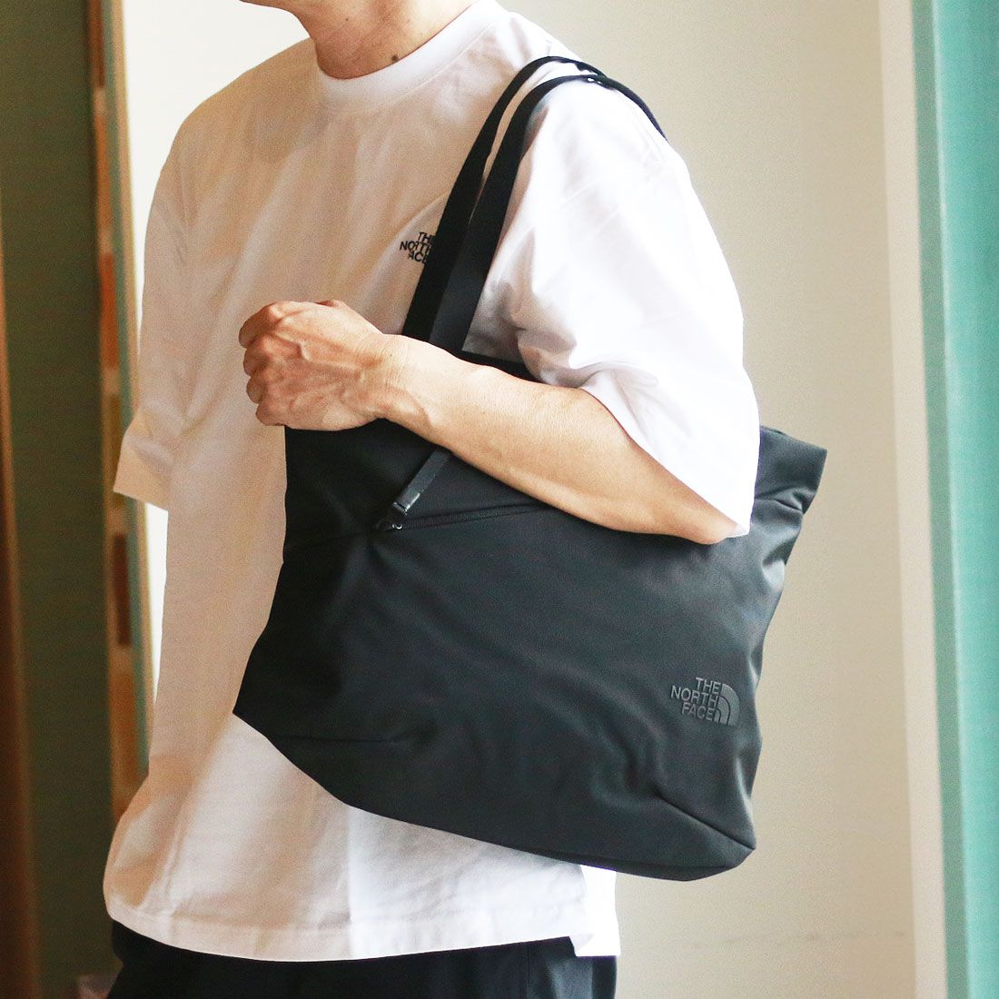 ザ ノース フェイス ピレネートートバッグ 15L H32×W39.5×D7cm おしゃれ ギフト 父の日 母の日 ギフト 誕生日 男性 女性 NM82507 メール便不可