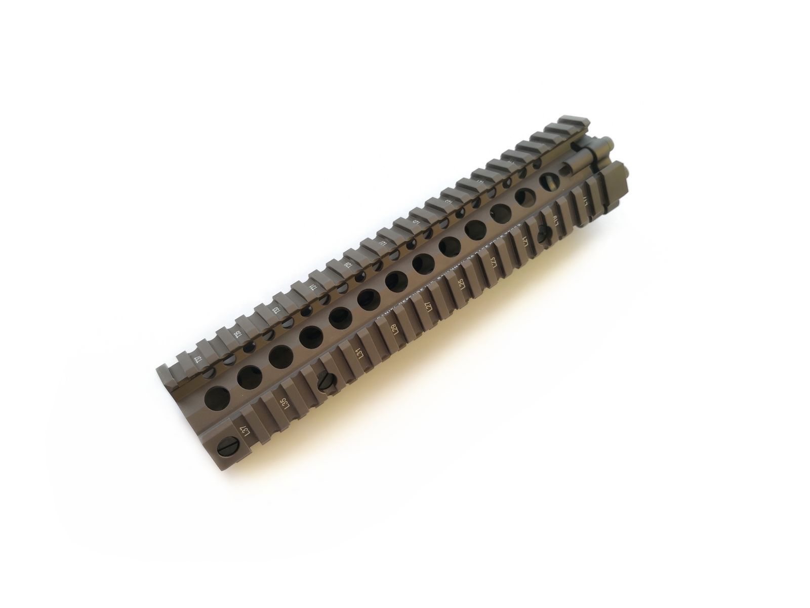 DANIEL DEFENSE