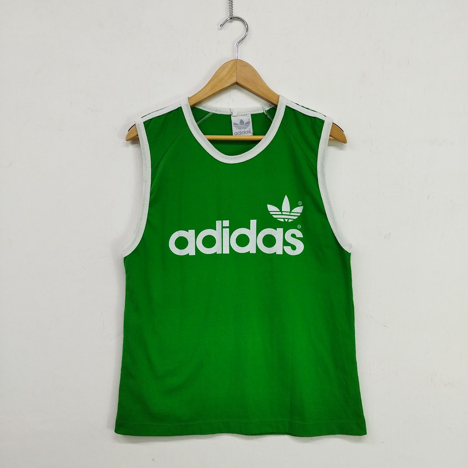 adidas アディダス トレフォイル ロゴ プリント タンクトップ