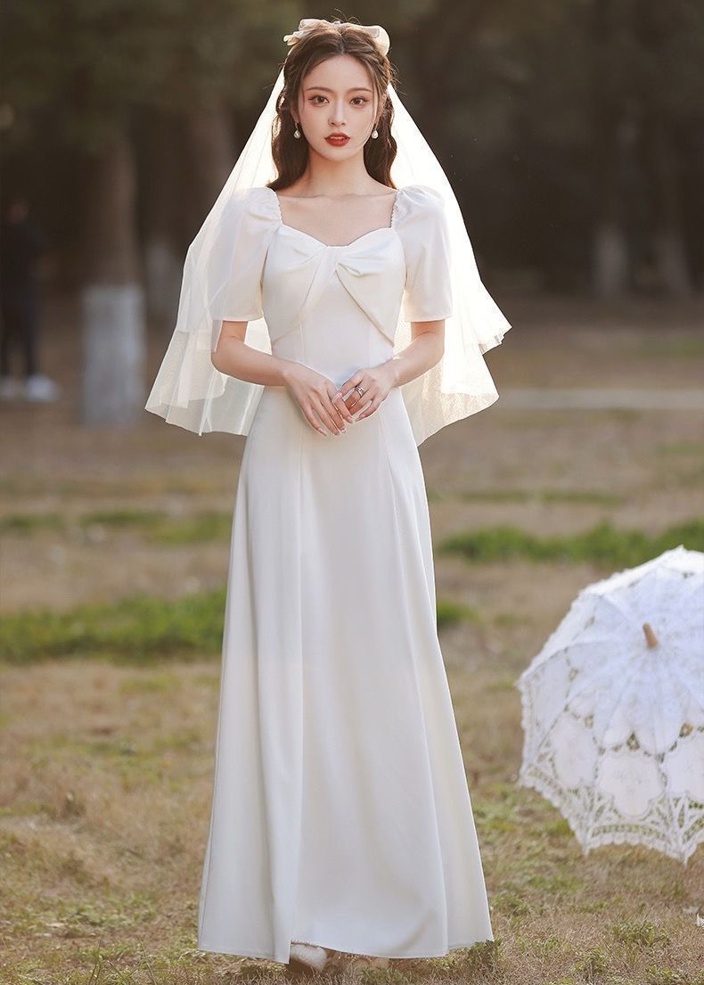 2025ウェディングドレス ロングドレス 二次会 半袖 サテン 結婚式 前撮り ワンピース お誕生会です シンプル 白 ブライダル 花嫁 ウエディ MAAHADDERANG_COM