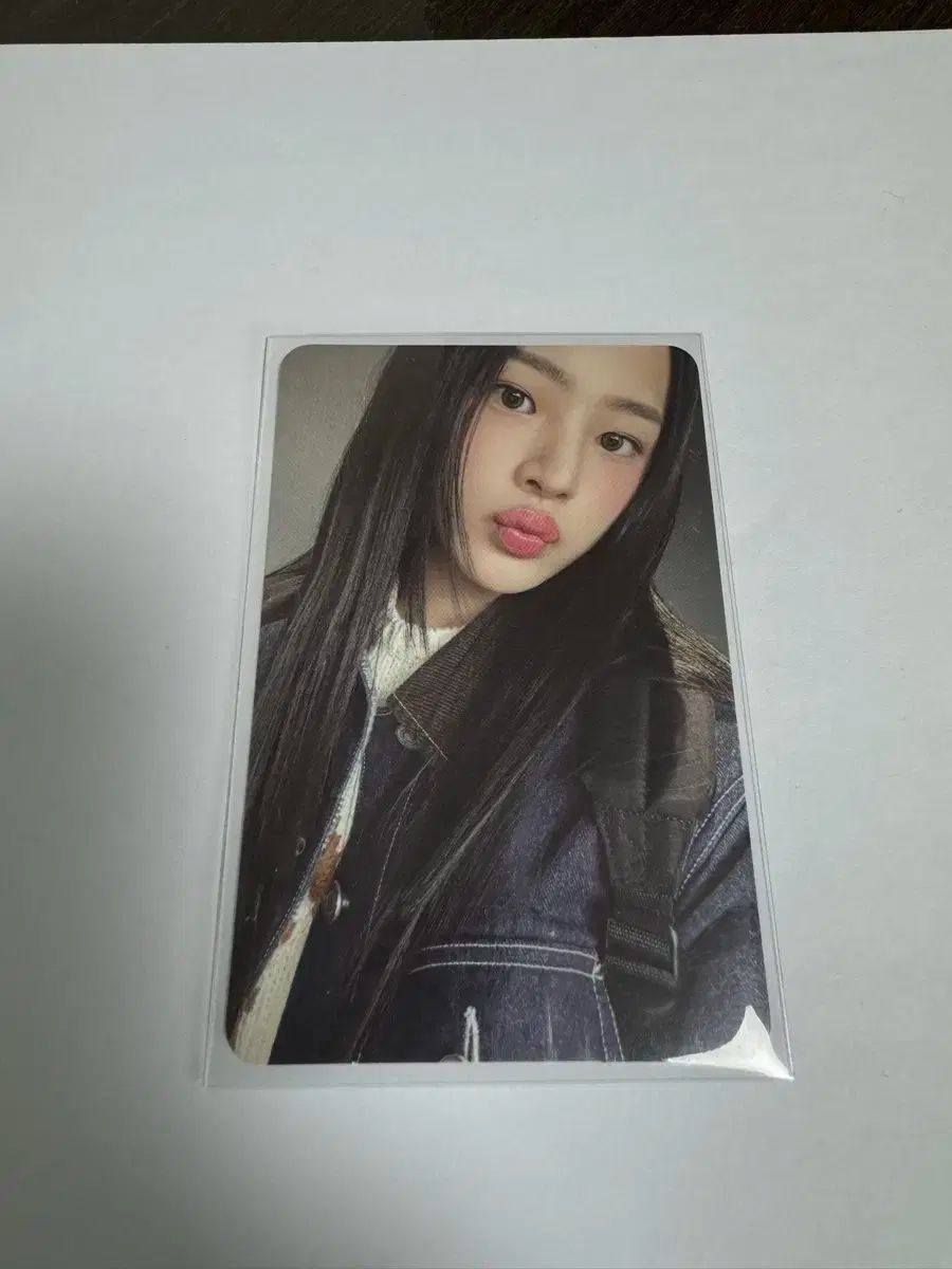 【雷市場（ポンジャン）商品韓国直送】 NewJeans(ニュージーンズ・ニュジ) ミンジ(MINJI) バーカム トレカ