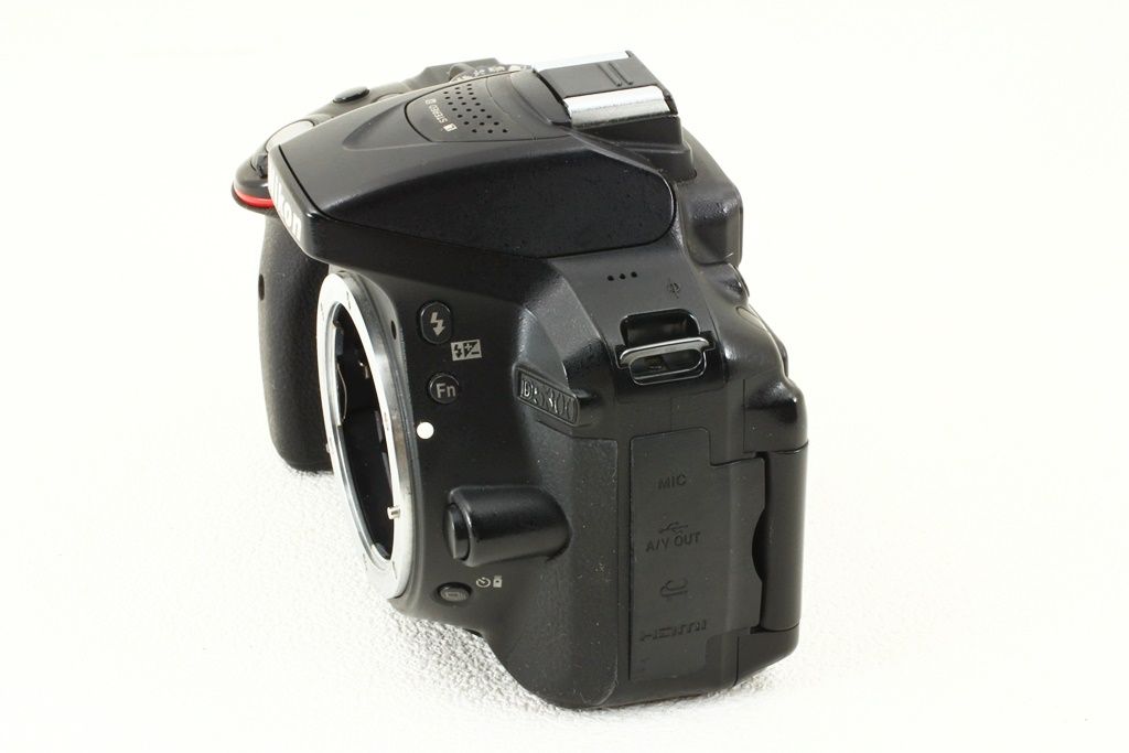 ニコン　D5300ボディ(ジャンク品) ☆ジャンク品☆ Nikon ニコン D5300 ボディ デジタル一眼レフ