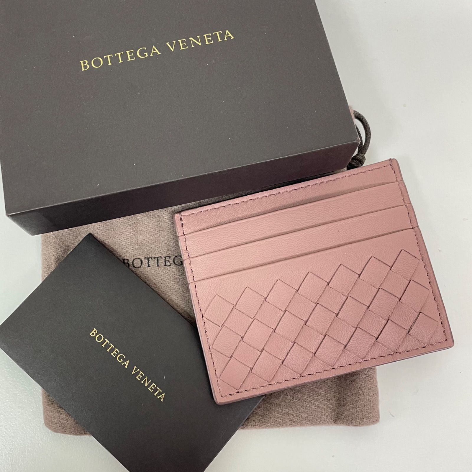 ほぼ未使用 美品 BOTTEGA VENETA ボッテガヴェネタ イントレチャート 