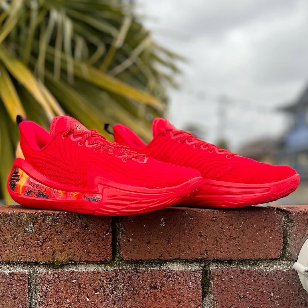 UNDER ARMOUR CURRY 12 'SPARK' アンダーアーマー カリー 12