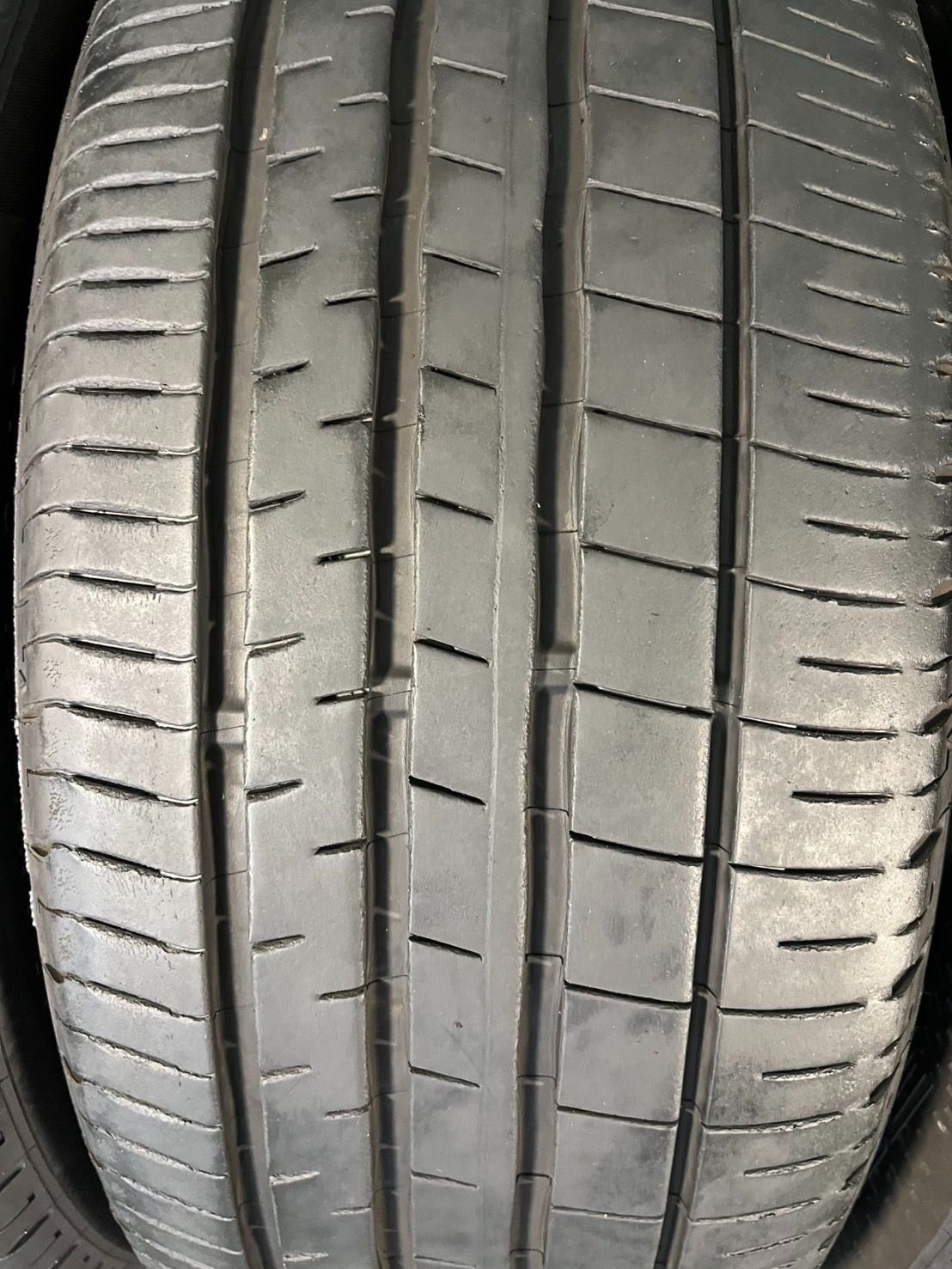 225/55R18 ダンロップ VEURO 2本