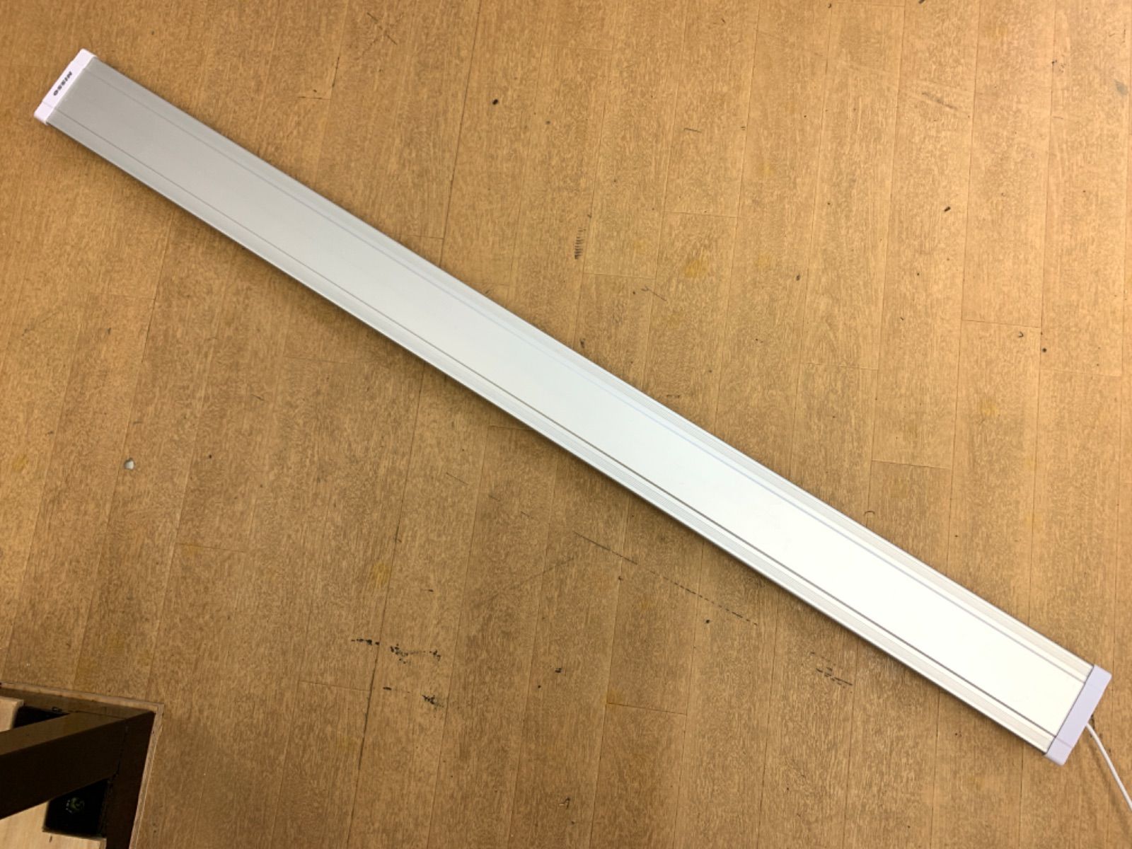 ニッソー PG スーパークリア 1200 or 900水槽用照明 LED ライト - メルカリ
