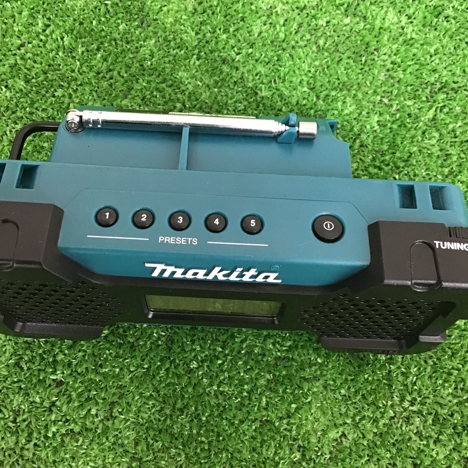 中古品】マキタ/makita コードレスラジオ MR051 本体のみ 【鴻巣店】 - メルカリ