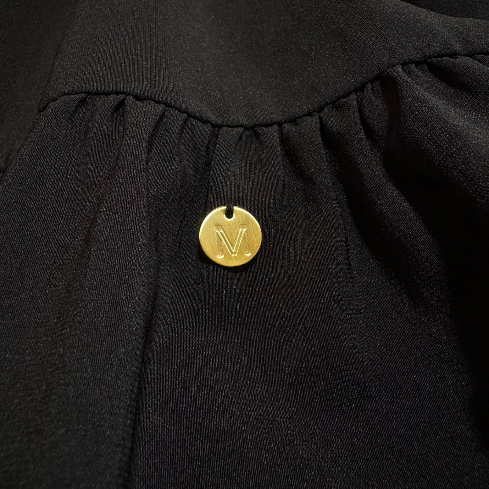 フラワーモチーフ ビッグスリーブ