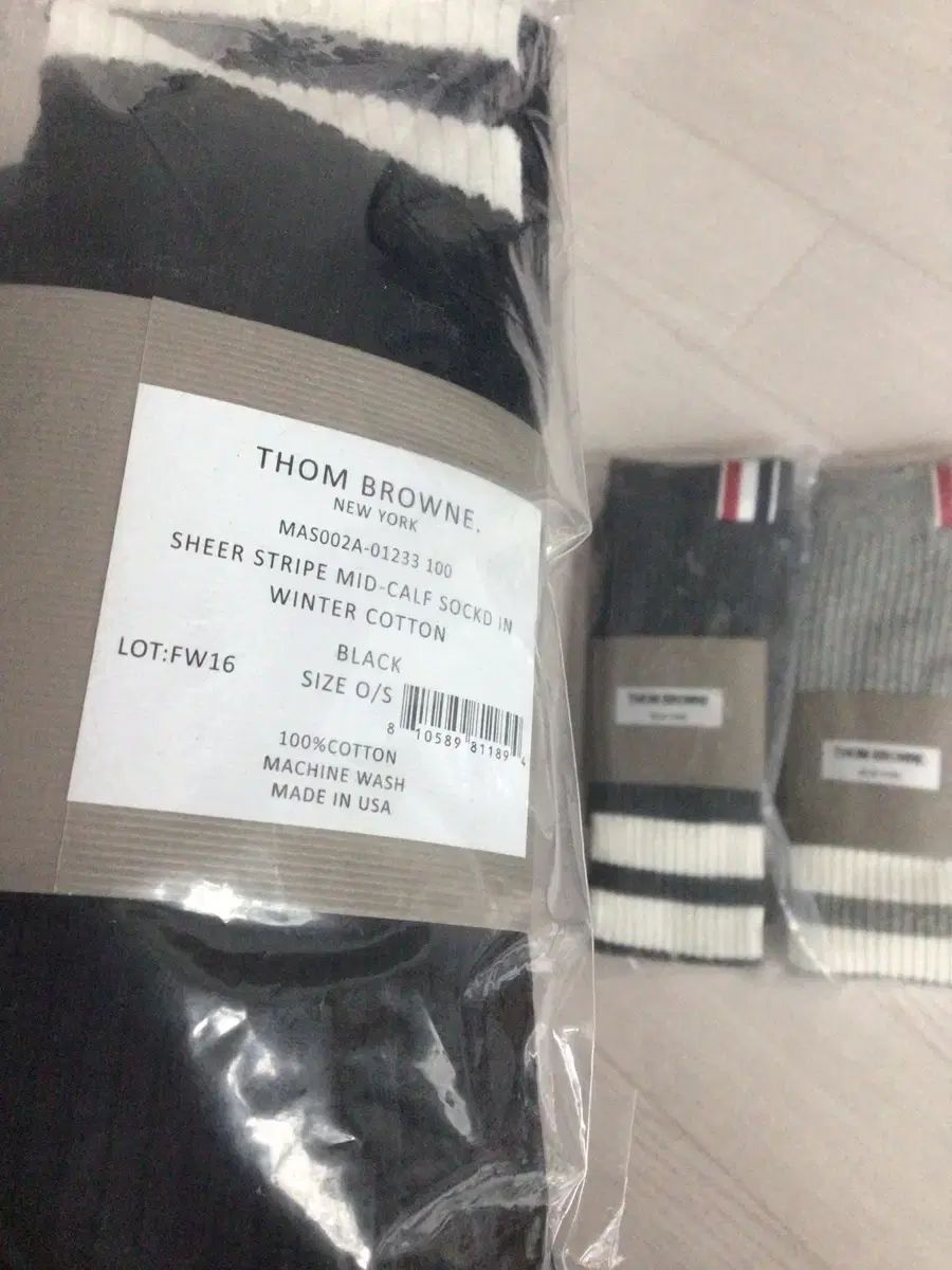 THOM BROWN トムブラウン 靴下 3 ネックレングス 45 cm