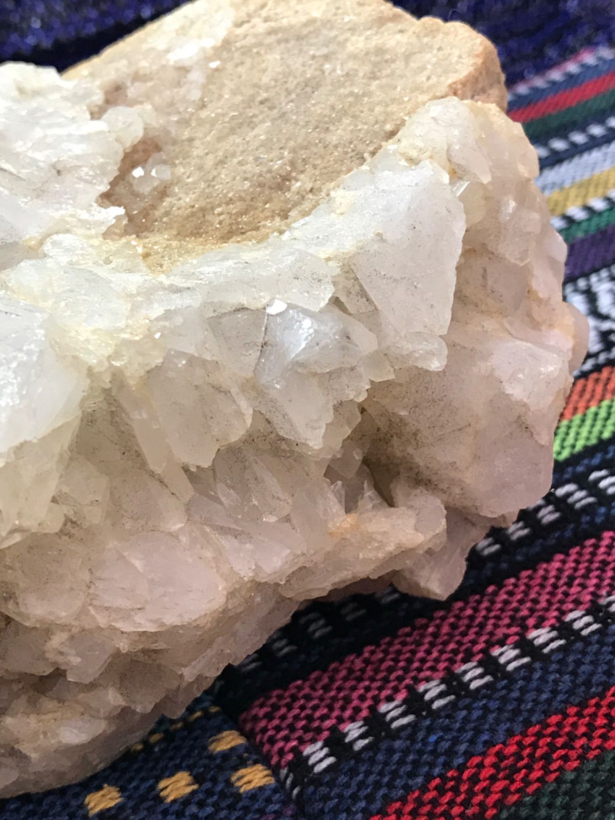 ◉マダガスカル産【母岩付き水晶/クリスタルクラスター】約2200g/2Z23pk ◉マダガスカル産【母岩付き水晶/クリスタルクラスター】原石/約