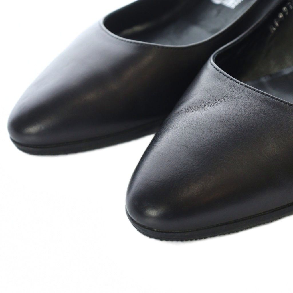 サルヴァトーレフェラガモ Salvatore Ferragamo パンプス ポイン