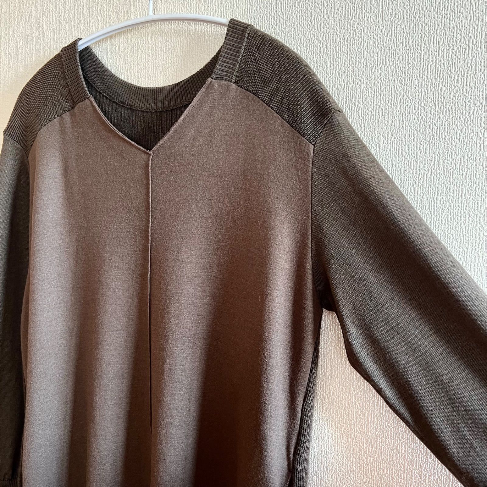 23区 リブコンビスムースVネックニットワンピース - メルカリ