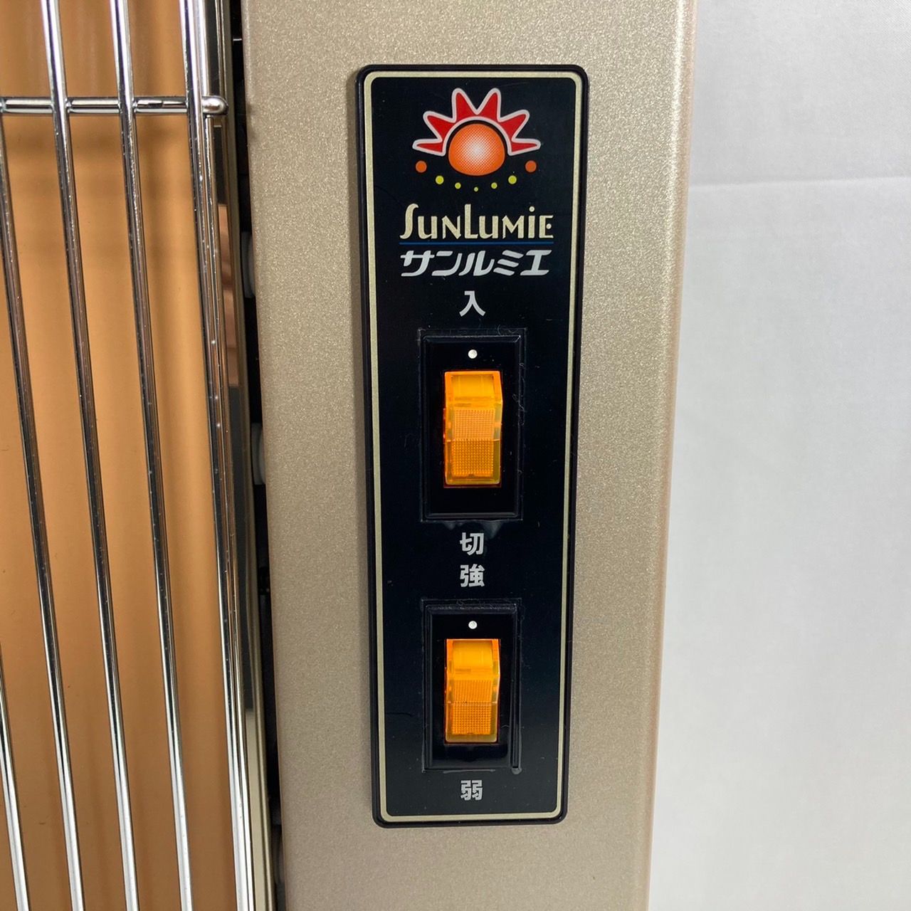 E-1】サンルミエ キュート E800LS 遠赤外線パネルヒーター - メルカリ