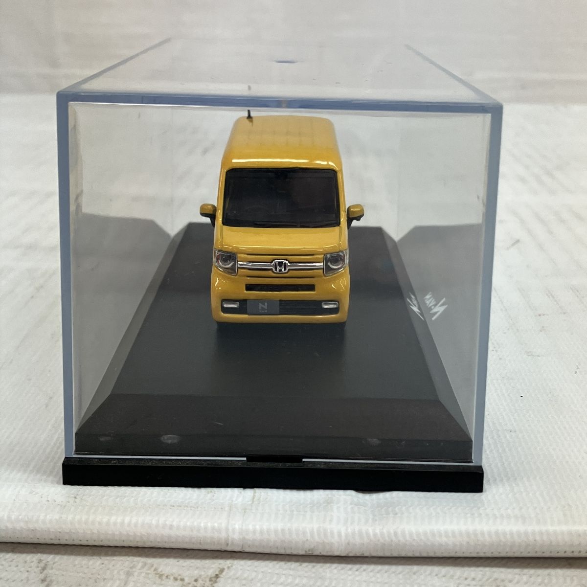 1/43 ホンダ 新型N-VAN Nバン エヌバン カラーサンプル ディーラー特注 ミニカー プレミアムイエロー・パールII 中古 C9339384  - メルカリ