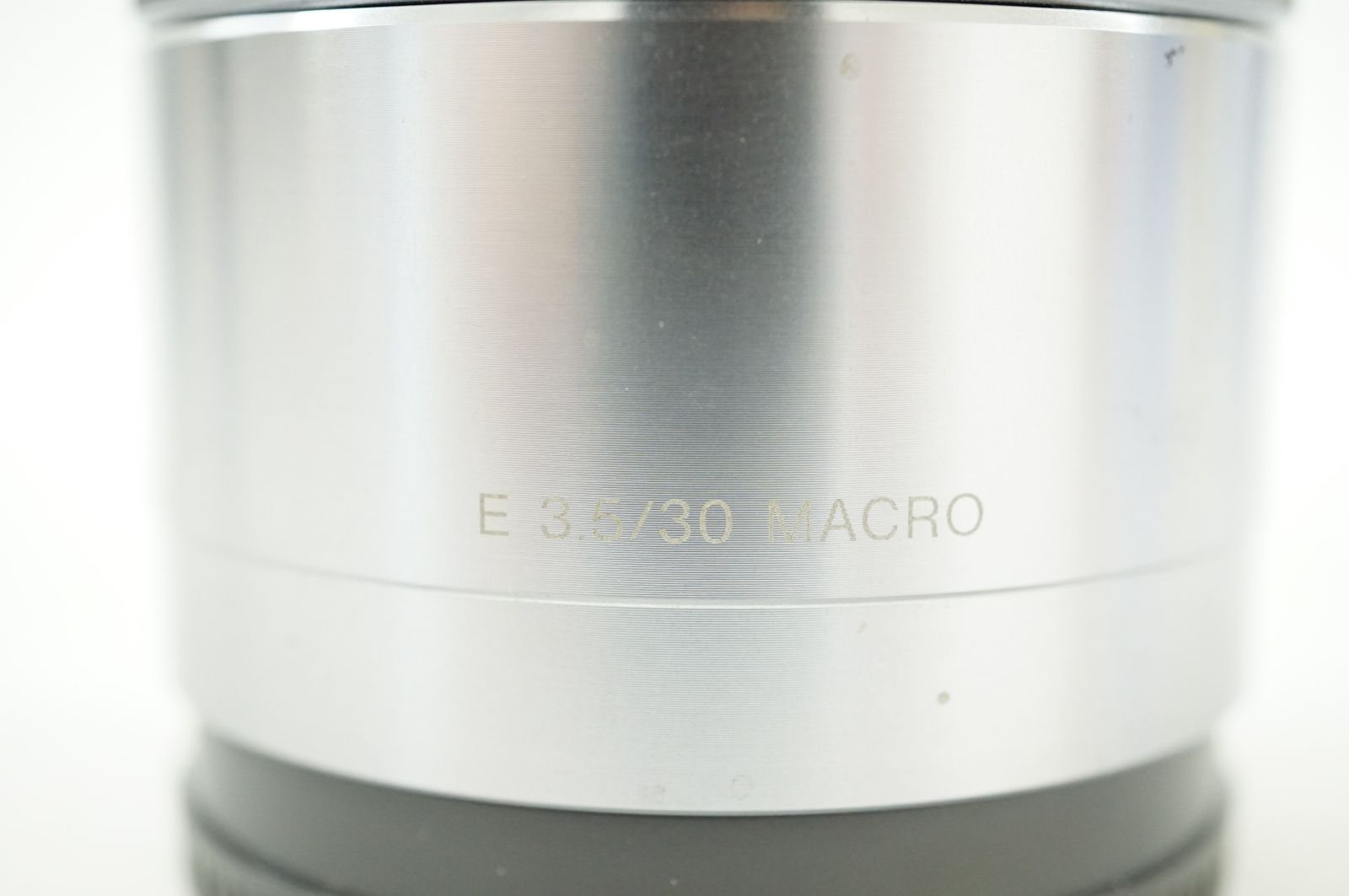 MaCro SEL30M35