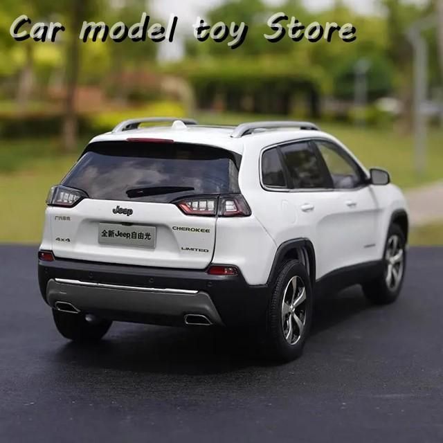 ◆1 18ジープチェロキーSUV合金カーモデルダイキャスト金属オフロード車カーモデルハイシミュレーション装飾