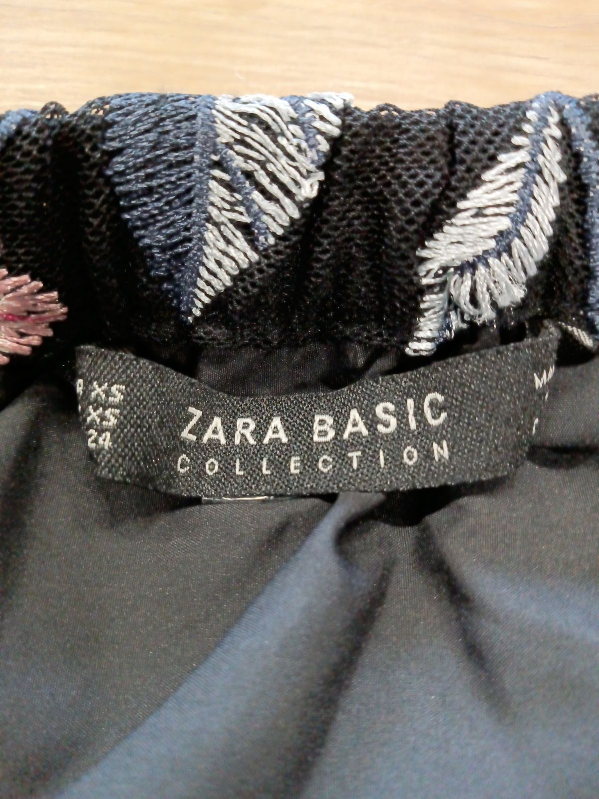 c138○ZARA basic○ザラ○ベーシック○チュール○花柄○刺繍