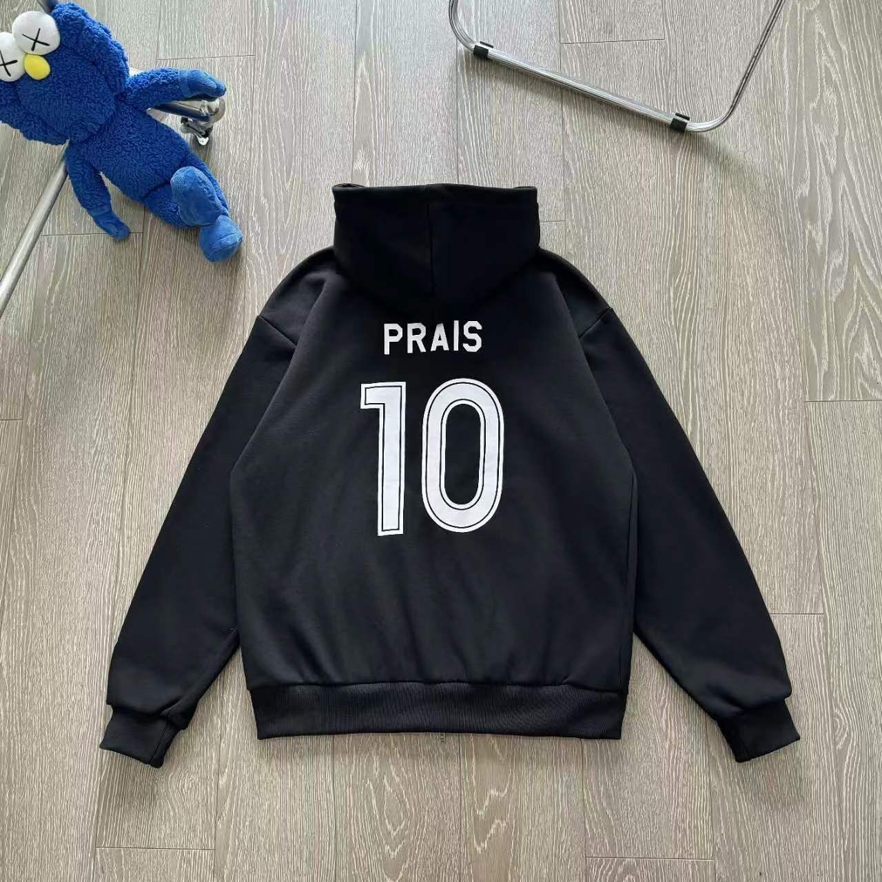 BALENCIAGA SOCCER TOKYO ZIP HOODIE ブラック BALENCIAGA SOCCER TOKYO ZIP HOODIE ブラック