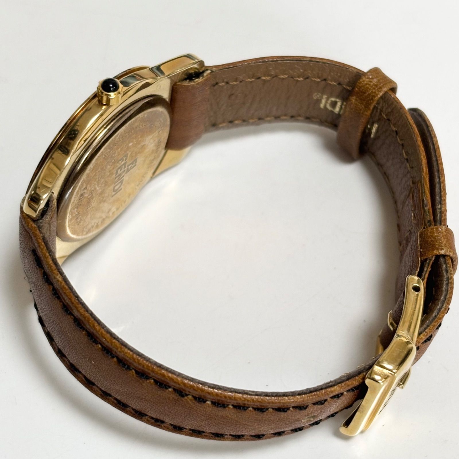 送料無料】FENDI/フェンディ/810J/クォーツ腕時計/デイト/ブラック 