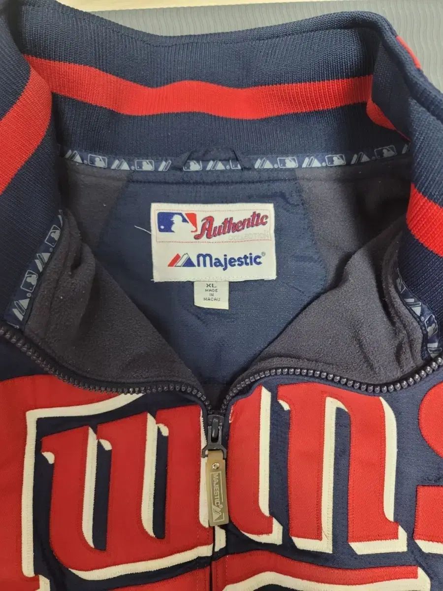 XL Majestic マジェスティック ミネソタ TWINS ツインズ ジャケット