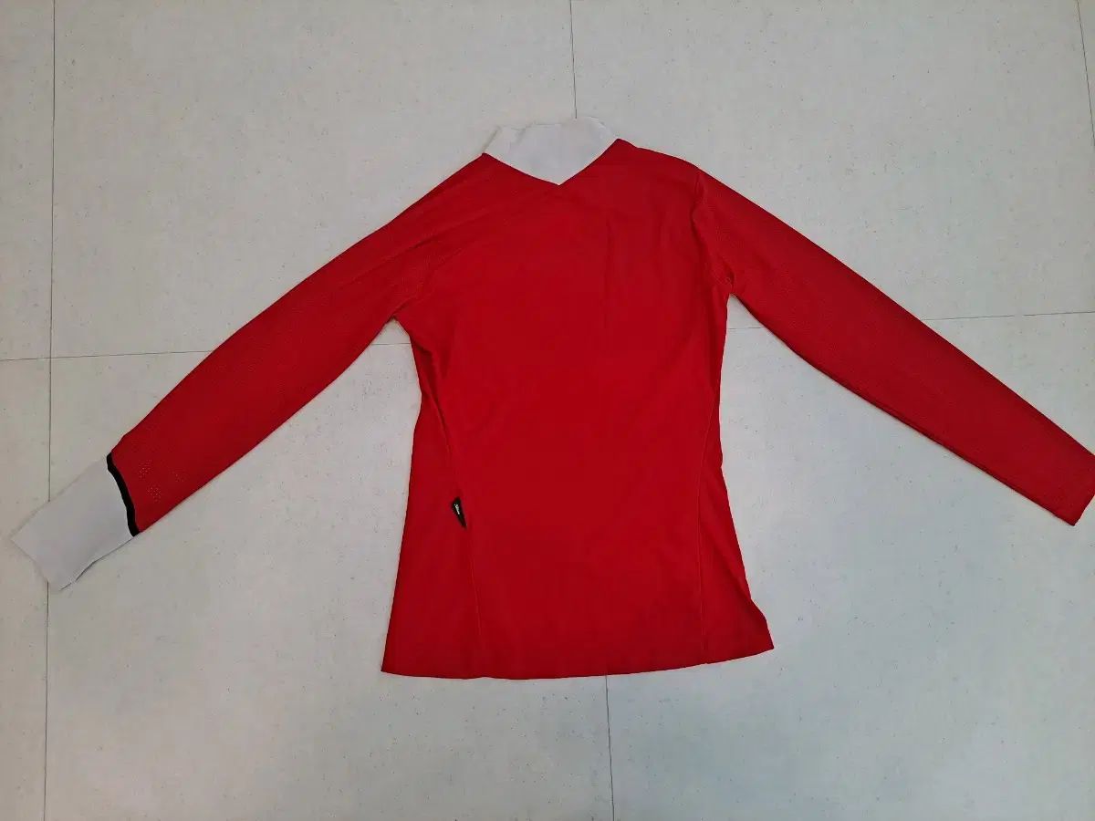 Titleist タイトリスト レディース ゴルフウェア 長袖 レッド