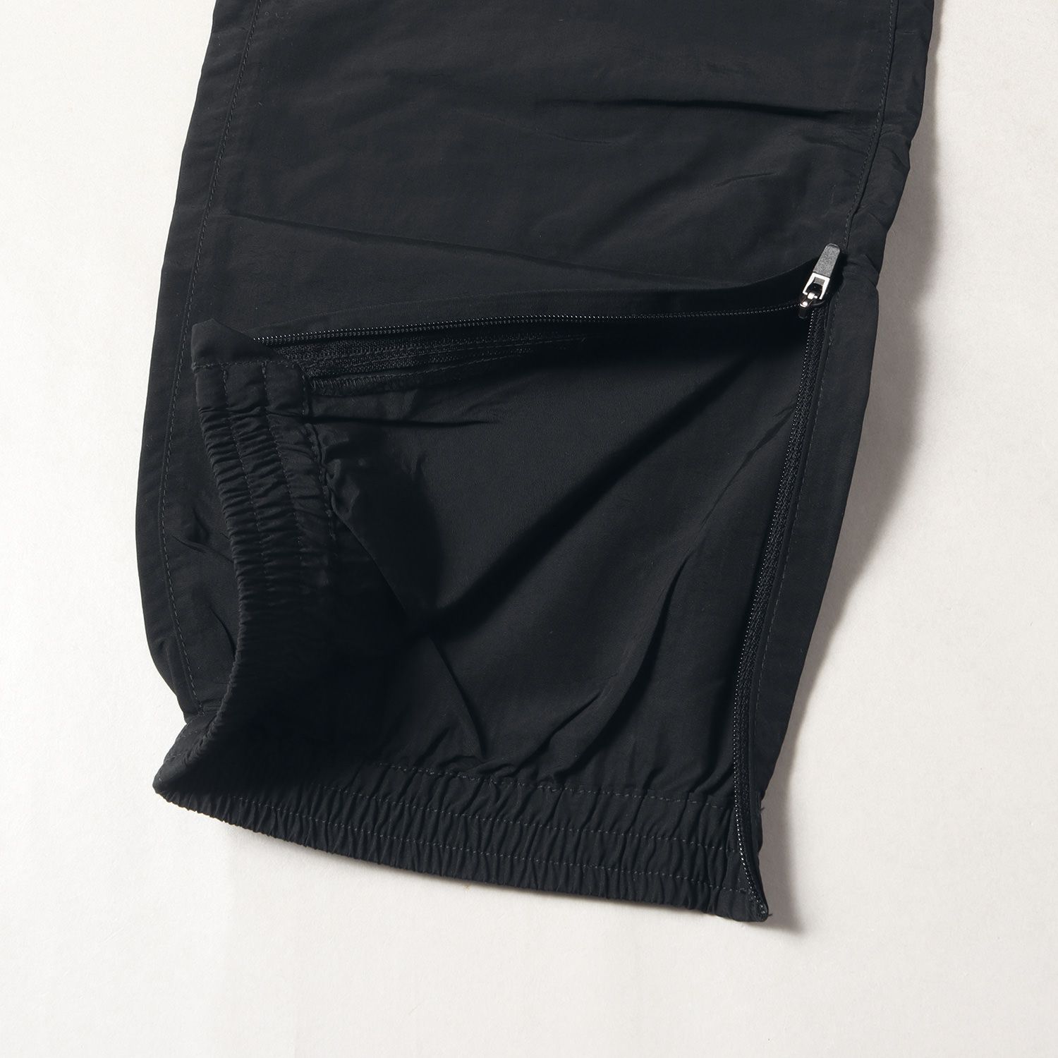 新品 F.C.Real Bristol エフシーレアルブリストル パンツ サイズ