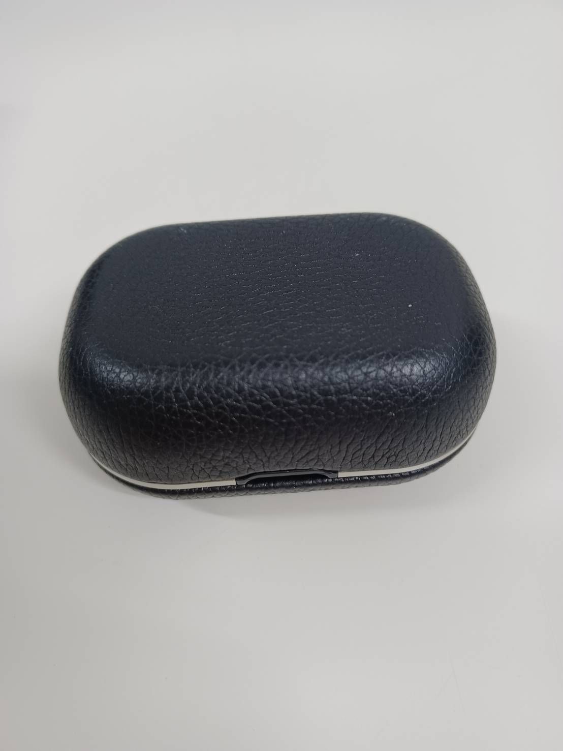 Bang＆Qlufsen Beoplay E8 Motion Alyx Edition イヤホン - メルカリ