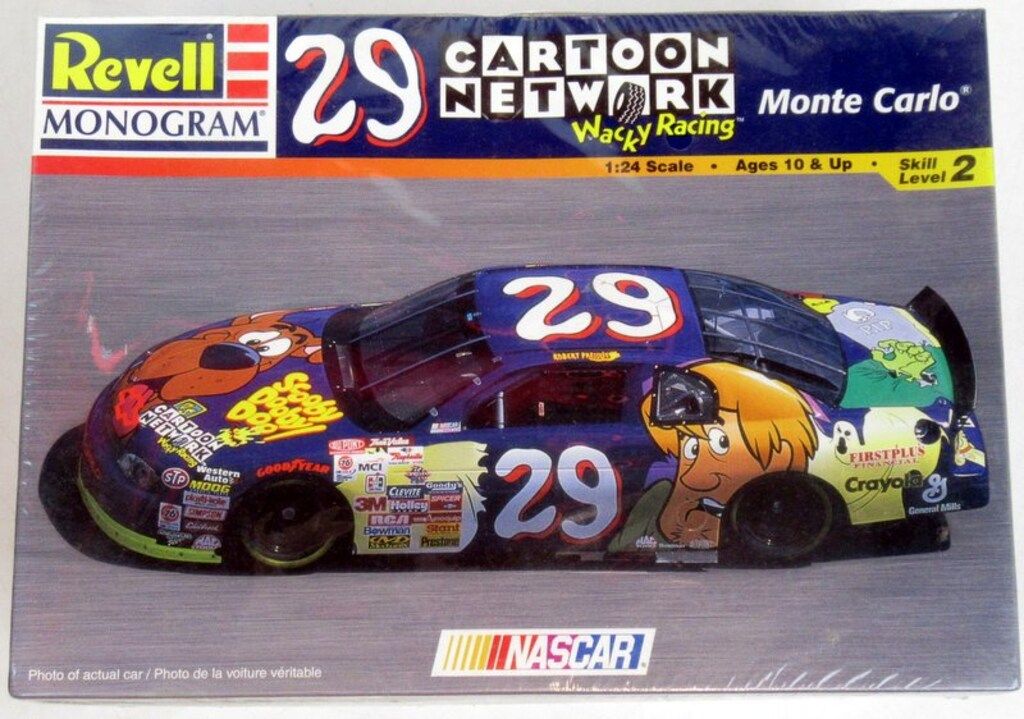 Revell/MONOGRAM 1/24 29 CARTOON NETWORK Wacky Racing Monte Carlo 852484