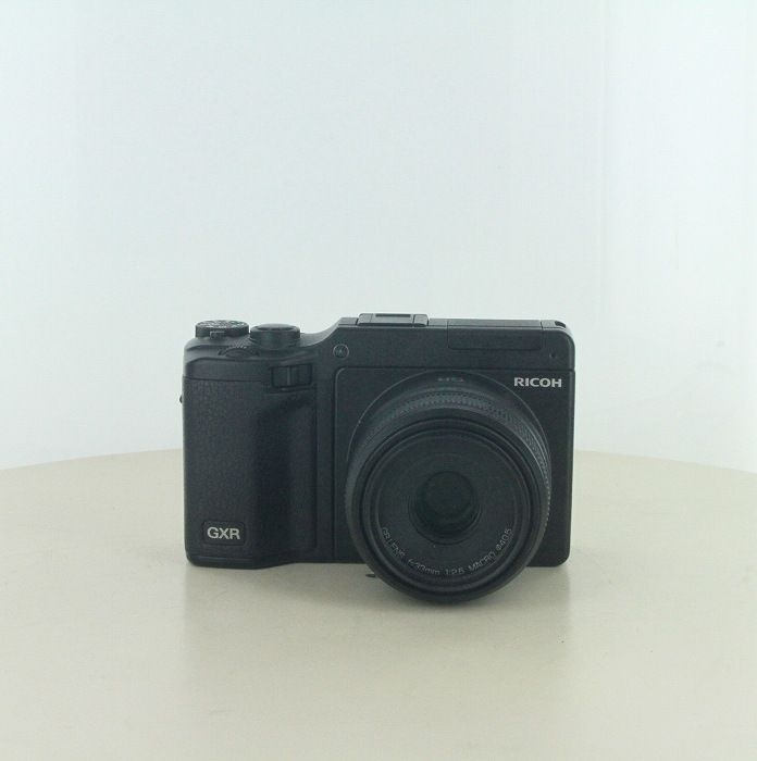中古】(リコー) RICOH GXRボディ+RICOH LENS 33/2.5 - メルカリ 