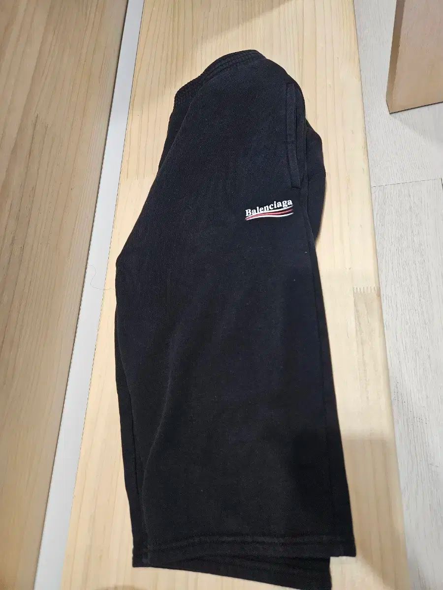 BALENCIAGA バレンシアガ キッズ ジュニア 半ズボン 10 税金 レディース 44 サイズ