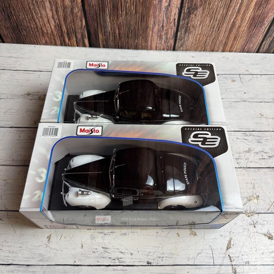 Maist 1939 Ford Deluxe Police 2台セット 警察車両 Maist 1939 Ford Deluxe Police 2台セット 警察車両 - メルカリ